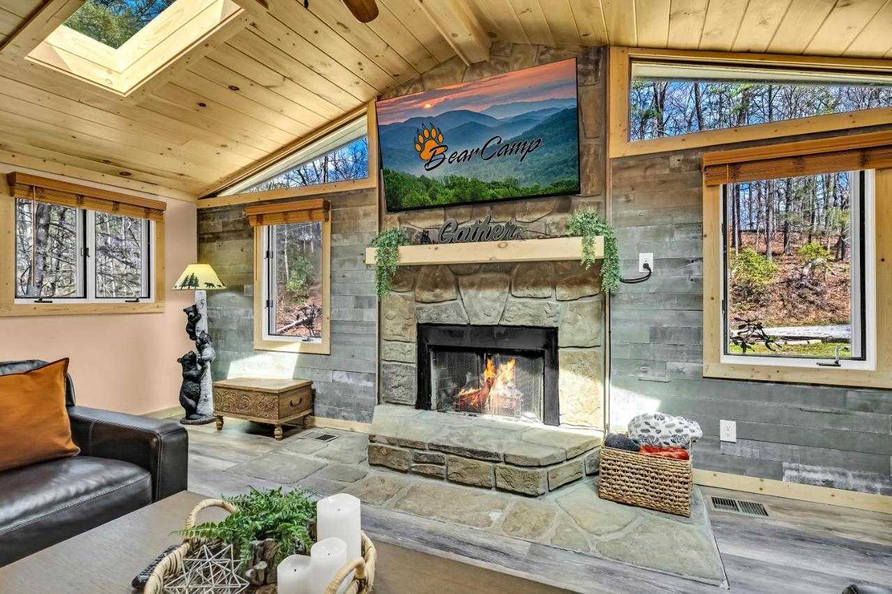 Whispering Winds, Hot Tub, Game Room, Wifi, 1089 Free Tickets Each Paid Day, Dollywood And More ガトリンバーグ エクステリア 写真