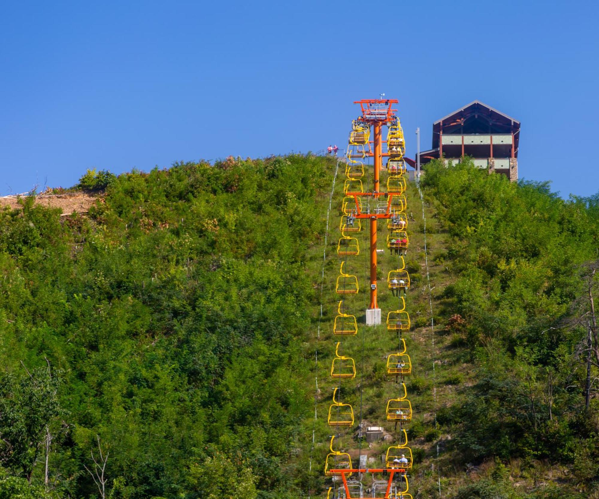 Whispering Winds, Hot Tub, Game Room, Wifi, 1089 Free Tickets Each Paid Day, Dollywood And More ガトリンバーグ エクステリア 写真